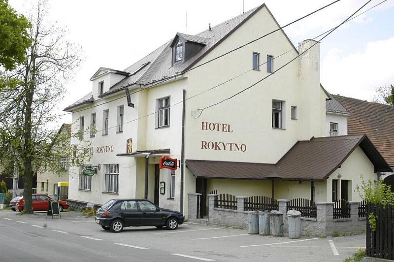 Hotel v Rokytně na Novoměstsku, kde se stala vražda.
