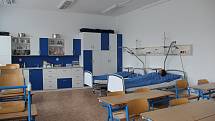 Zdravotnická škola ve Žďáře je kompletně zrekonstruovaná zvenčí i uvnitř, v učebnách je moderní vybavení.