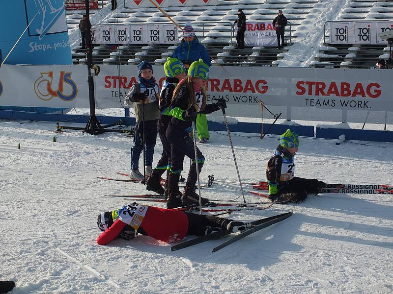 Dopoledne v novoměstské Vysočina Areně patřilo hlavně dětským závodníkům. Po nich přišli na řadu dospělí.