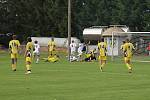 V prvním kole Krajského poháru Vysočiny porazili fotbalisté Bohdalova (ve žlutém) na svém stadionu Velký Beranov 3:0.