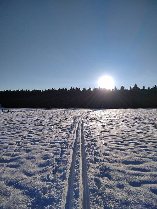 Běžkaři neváhali a vyrazili na stopy