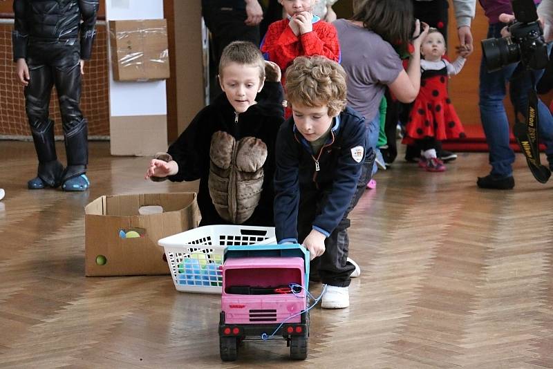 Karneval v Rokytně se každoročně koná pod taktovkou místních hasičů.