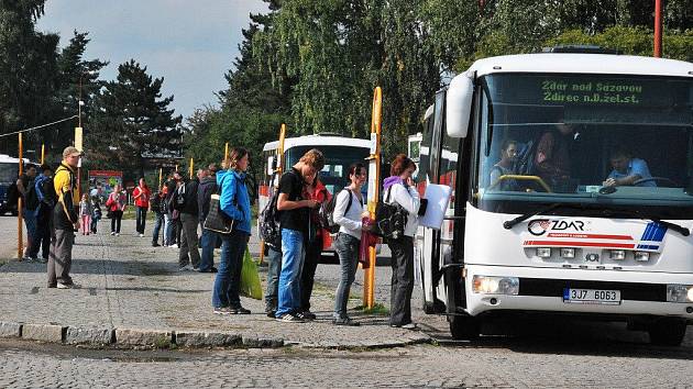 V neděli 15. prosince 2013 dojde ke změně jízdních řádů u linkových spojů i žďárské MHD.