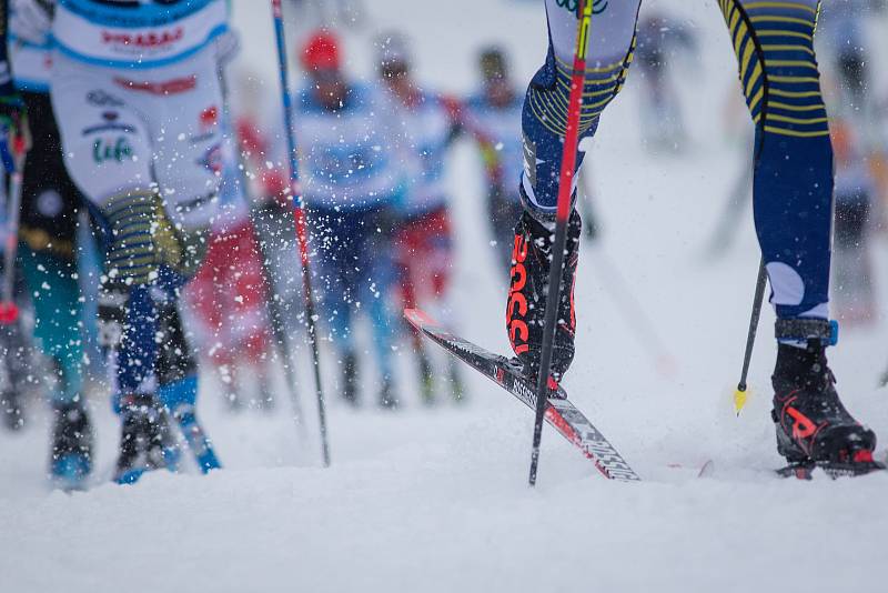 Ohlédnutí za Zlatou lyží 2020. Stíhací závod mužů na 15 km klasicky v rámci Světového poháru v běhu na lyžích.