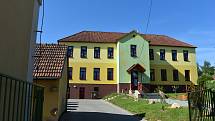 Obec Uhřínov na Žďársku má nejmladší obyvatele na Vysočině. Školka má plné kapacity.