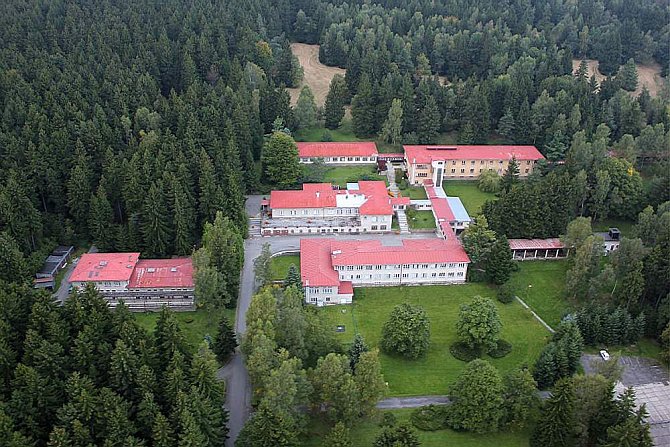 Bývalé sanatorium na Buchtově kopci u Daňkovic na Novoměstsku.