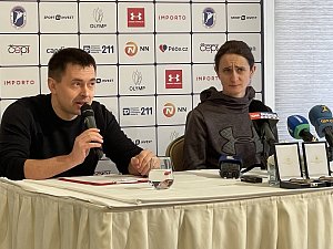Rychlobruslařka Martina Sáblíková letos získala dvě bronzové medaile z mistrovství světa. Poté musela sezónu ze zdravotních důvodů po menším operačním zákroku na noze ukončit.