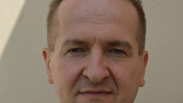 Sedmačtyřicetiletý lékař a poslanec Vít Kaňkovský z Třeště se stal novým předsedou vysočinské organizace KDU-ČSL. Na krajské konferenci v Netíně na Žďársku v sobotu 13. května získal 88 z 89 odevzdaných hlasů.