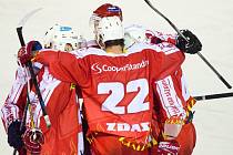 Sezona nekončí. Žďárští hokejisté vyhráli v Nymburku 5:1 a postoupili do čtvrtfinále play-off. Vyzvou Kolín.