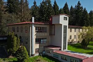 Plicní sanatorium na Buchtově kopci v Daňkovicích na Žďársku.