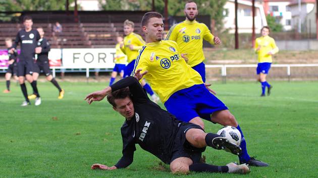 Fotbalisté Velké Bíteše odolali nabídkám