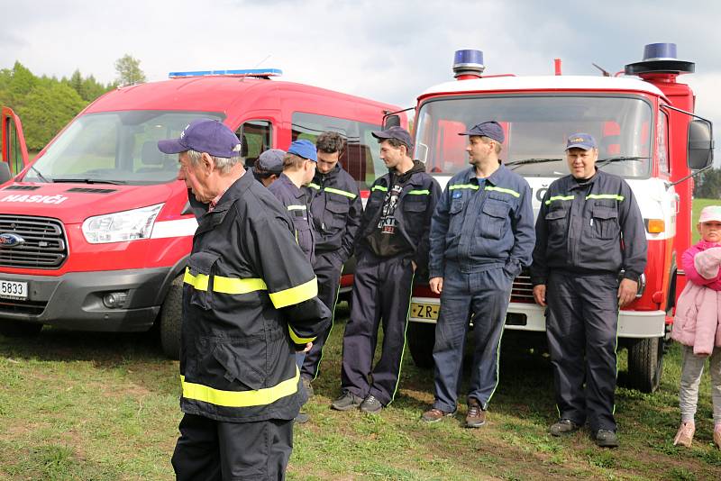 Spolupráce se zdravotníky byla pro hasiče velkým přínosem