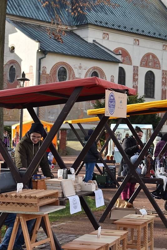 Farmářské trhy v Novém Městě na Moravě.