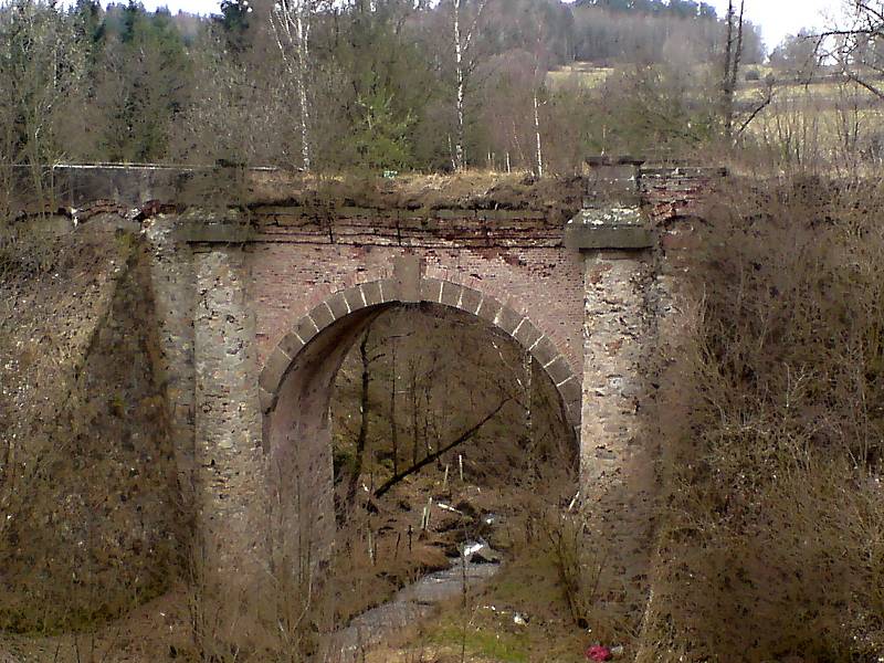 Most zvaný Loupežnický nebo také Vysoký.