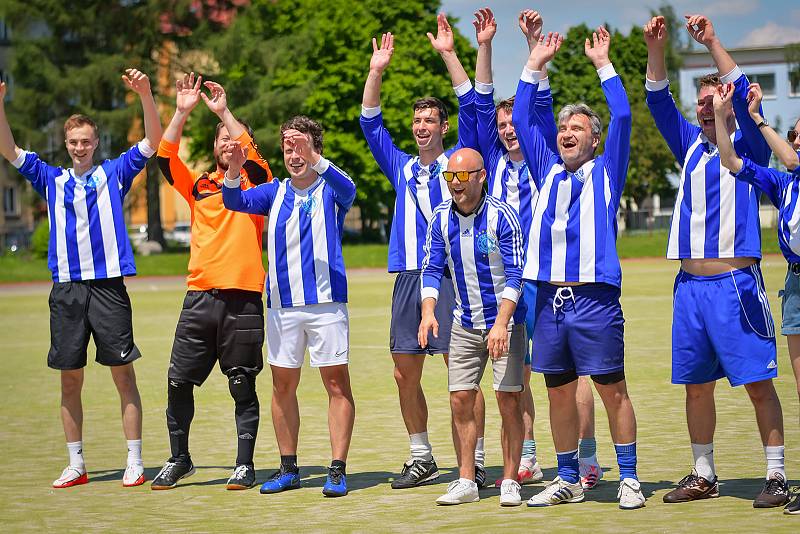 Závěrečné kolo nadstavby rozhodlo o tom, že vítězem 36. ročníku Žďárské ligy malé kopané se stali fotbalisté mužstva FC Benjamin.