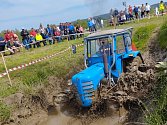 Koncem května se lidé bavili na traktoriádě v Herálci.