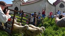 Krajina pod památkou Unesco už je zase jako z barokního obrázku.