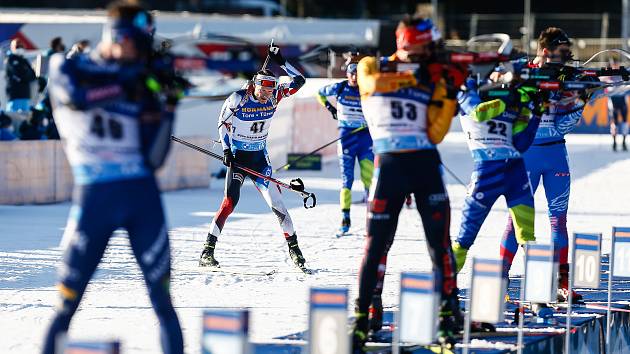 Ondřej Moravec ve stíhacím závodu mužů na 12,5 km.