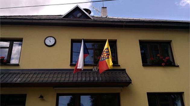 Na Žďársku vyvěšují moravskou vlajku i obce ležící v Čechách