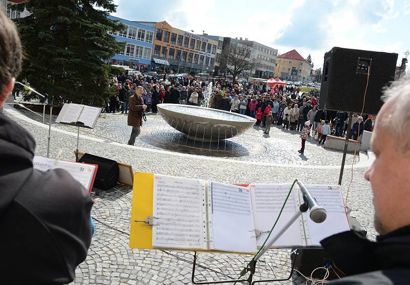 Otevření zrekonstruovaného náměstí Republiky ve Žďáře nad Sázavou.