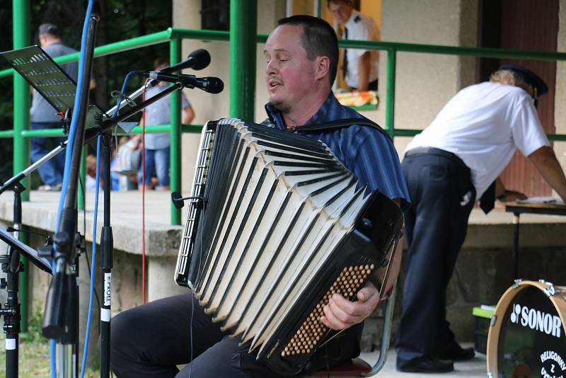 Na Rokytenské harmonice se schází harmonikáři a helihonkáři z celé republiky.