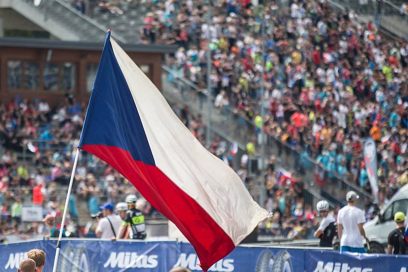 Závod SP v cross country horských kol v Novém Městě na Moravě v kategorii mužů Elite.