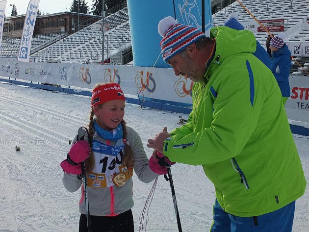 Závodní tratě Zlaté lyže si vyzkoušeli i tříletí lyžaři
