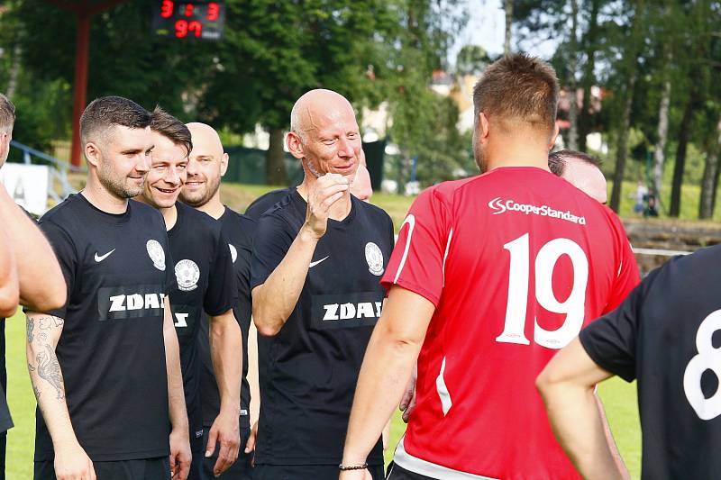 Poslední červnová sobota byla ve městě pod Santiniho Zelenou horou zasvěcena fotbalu. FC Žďas Žďár totiž slavil sto let své existence.