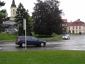 Komenského náměstí s evangelickým kostelem.
