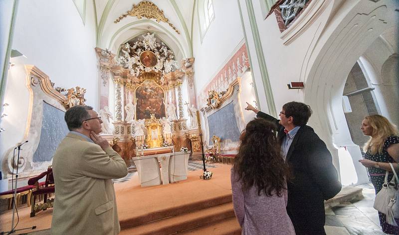 Britská velvyslankyně Jan Thompson navštívila Muzeum nové generace ve Žďáře nad Sázavou.