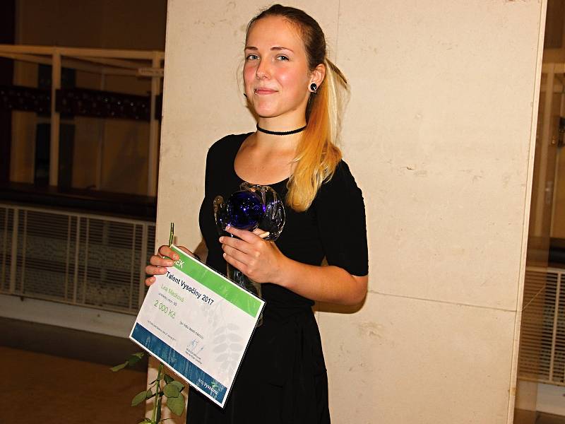 Lea Macková z Přibyslavi získala cenu Talent Vysočiny 2017 v uměleckém oboru a kategorii studentů.