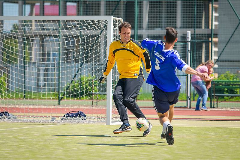 Závěrečné kolo nadstavby rozhodlo o tom, že vítězem 36. ročníku Žďárské ligy malé kopané se stali fotbalisté mužstva FC Benjamin.