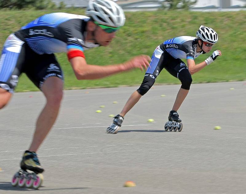 Žďárská rychlobruslařka Martina Sáblíková si letní přípravu zpestřila závody v domácím prostředí ve Žďáře nad Sázavou. 