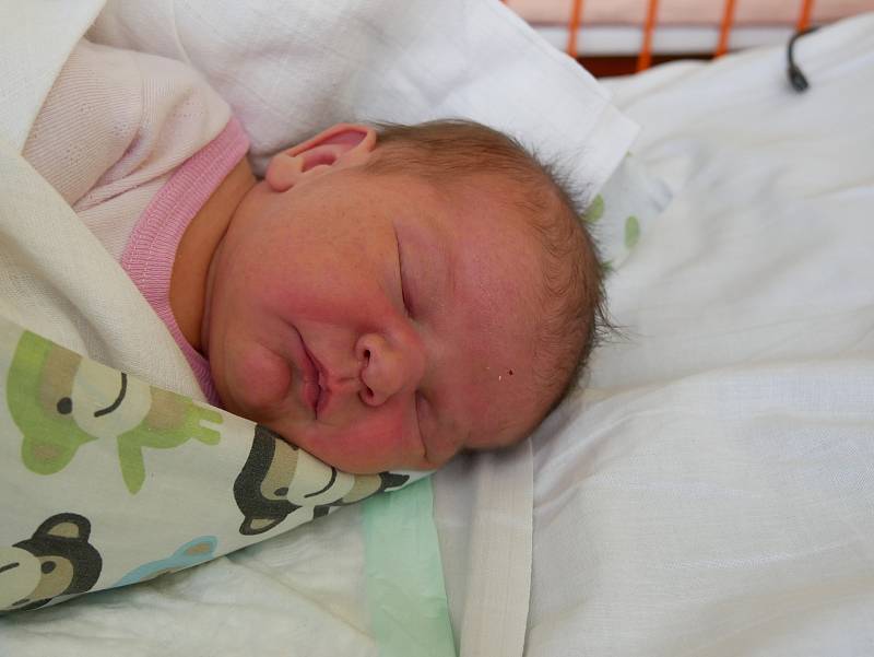 Eliška Turoňová, Vír, 4.2. 2019, 4100 g, 52 cm