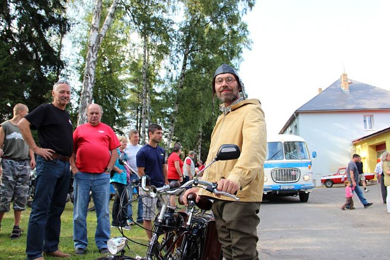 Retroden ve Svratce nabídl přehlídku seriálů.