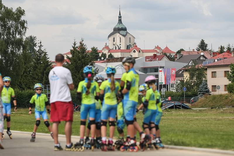 Martina Sáblíková na slavnostním otevření nově zrekonstruovaného rychlobruslařského oválu ve Žďáře nad Sázavou.