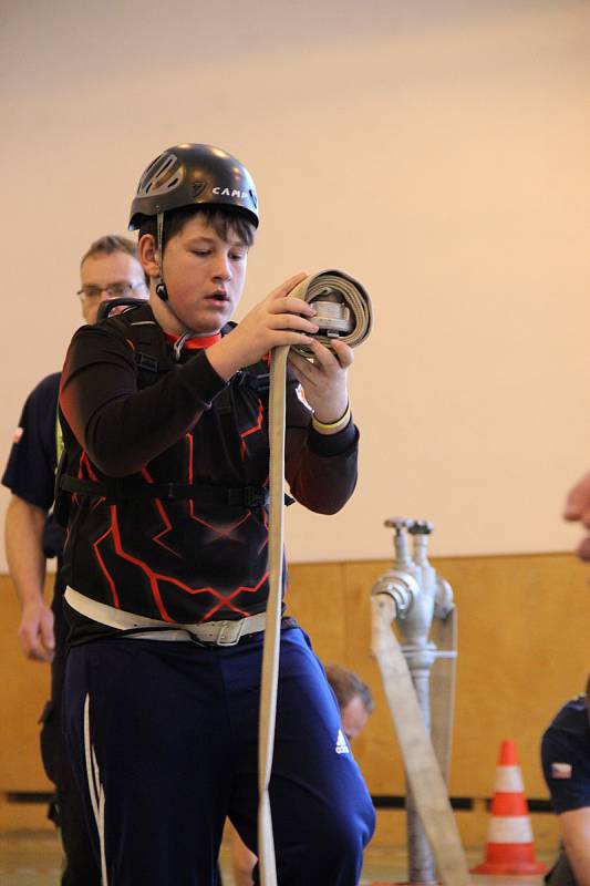 Na juniorskou obdobu klání Toughest Firefighter Alive – Nejtvrdší hasič přežije, přijely do Žďáru hasičské sbory z celého regionu. Své síly měřily děti na trati, kde jednotlivé úkoly simulovaly skutečný zásah.