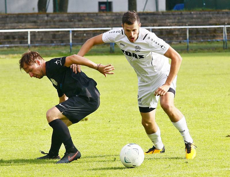 Poslední červnová sobota byla ve městě pod Santiniho Zelenou horou zasvěcena fotbalu. FC Žďas Žďár totiž slavil sto let své existence.