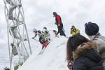 Veřejný závod v alpských disciplínách uspořádal Ski klub Velké Meziříčí na místním Fajtově kopci. Soutěž neohrozilo ani na začátek března již poměrně dost teplé počasí.