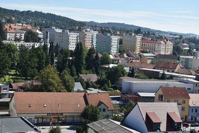 Věž nabízí dokonalý pohled na město z ptačí perspektivy. Cestou na vrchol si mohou návštěvníci prohlédnout i výstavu přinášející podrobné informace o městě.