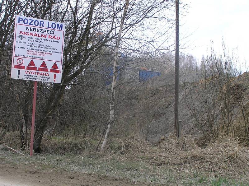 Kamenolom bude rozšířen, obyvatele ochrání pět metrů vysoký mohutný val