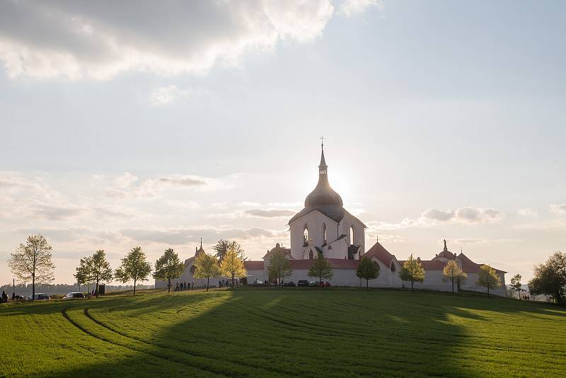 Poutní mše v kostele svatého Jana Nepomuckého na Zelené hoře u Žďáru nad Sázavou.