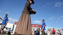 Dvaadvacátý ročník Slavností jeřabin zahájil průvod, v jehož čele kráčeli nepřehlédnutelní obři z Flobecqu. Kulturní festival, do jehož organizace se zapojilo hned několik městských subjektů, potrvá až do 18. září.