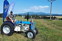 Na svém traktoru Zetor vyrazil tentokrát škrdlovický cestovatel Martin Havelka do Švédska. Na cestách mu dalo zabrat hlavně nekončící horko.