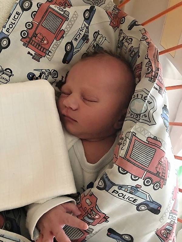 Petr Kočík, Janovičky, 20.11. 2019, 3460 g, 51 cm