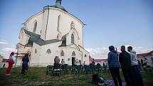 Poutní mše v kostele svatého Jana Nepomuckého na Zelené hoře u Žďáru nad Sázavou.