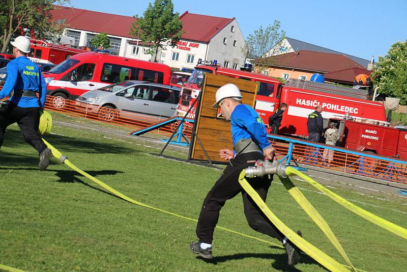 V Maršovicích se utkalo sedmnáct hasičských sborů.