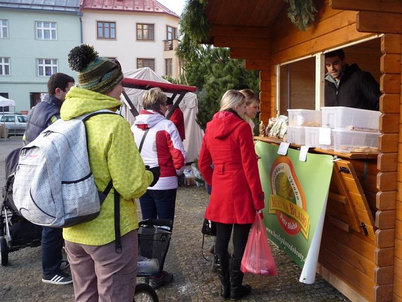 V Novém Městě na Moravě už pořádají farmářské trhy i v zimě.