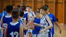 Dvě sportovní haly ve Žďáře nad Sázavou hostily o uplynulém víkendu Národní finále v basketbalu minižáků kategorie U12. Domácí Vlčata obsadila pěkné páté místo.