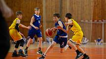 Dvě sportovní haly ve Žďáře nad Sázavou hostily o uplynulém víkendu Národní finále v basketbalu minižáků kategorie U12. Domácí Vlčata obsadila pěkné páté místo.